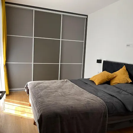 Apartment Sunnyhome *